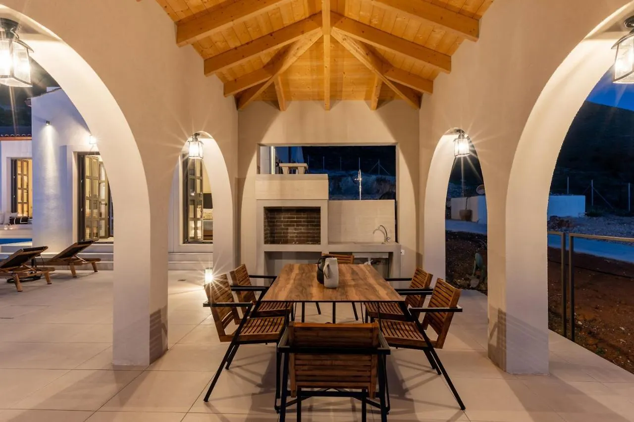 J&C Luxury Villa Asos